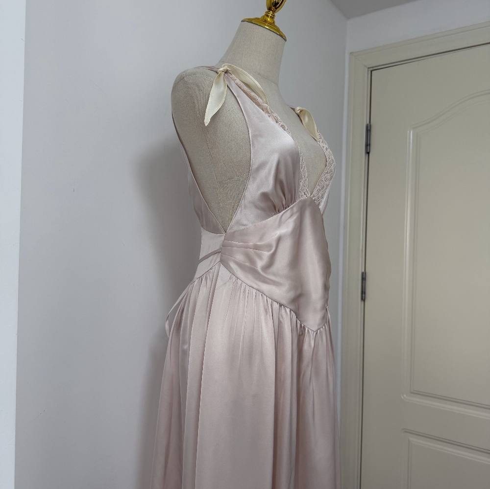 Helsa The Silk Celeste Dress - Picture 11 of 16